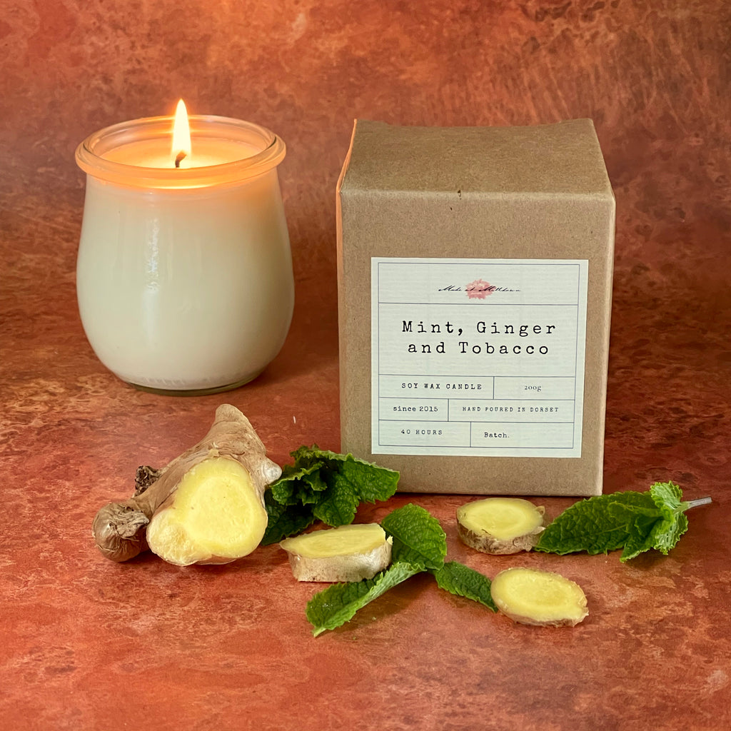 MINT, GINGER AND TOBACCO CANDLE